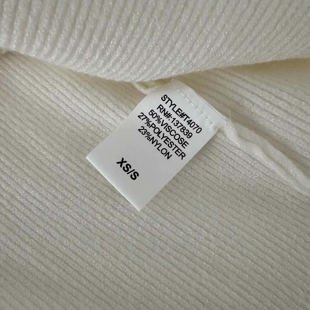 Altar’d State  White Sweater - Picture 5 of 5